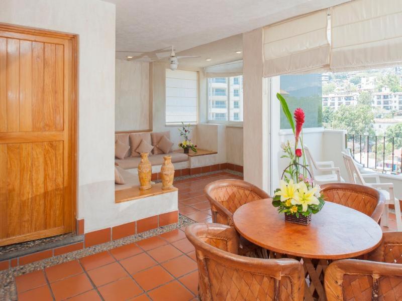 Hotel Eloisa Puerto Vallarta Zimmer foto